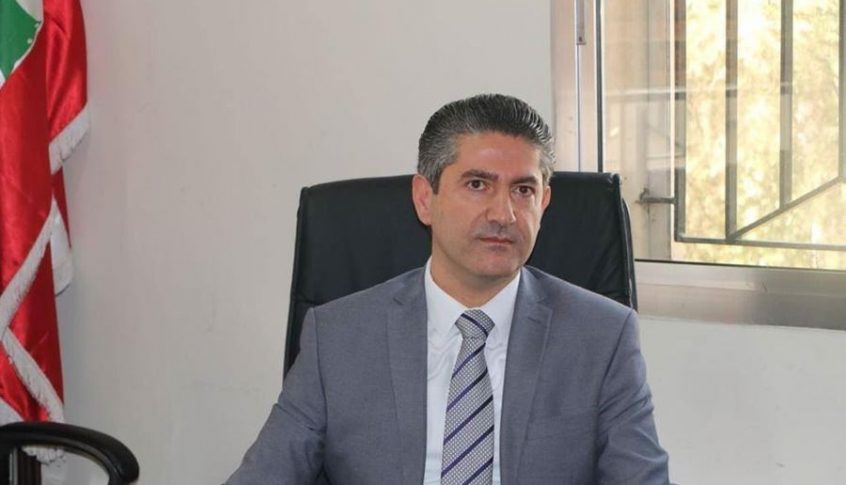 محافظ البقاع اعطى توجيهاته لمكافحة وصول سرب الجراد الى المنطقة