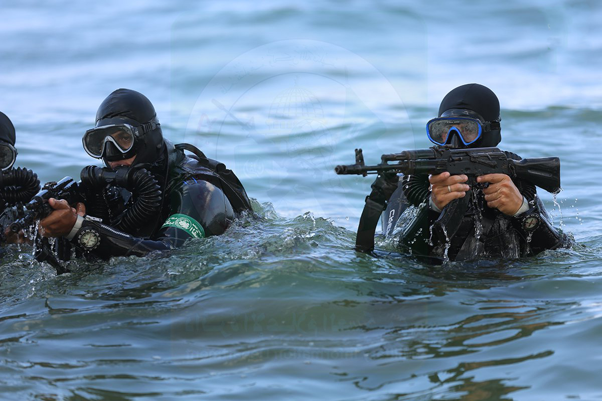 كوماندوز القسام يحضر مفاجآت لإسرائيل في البحر