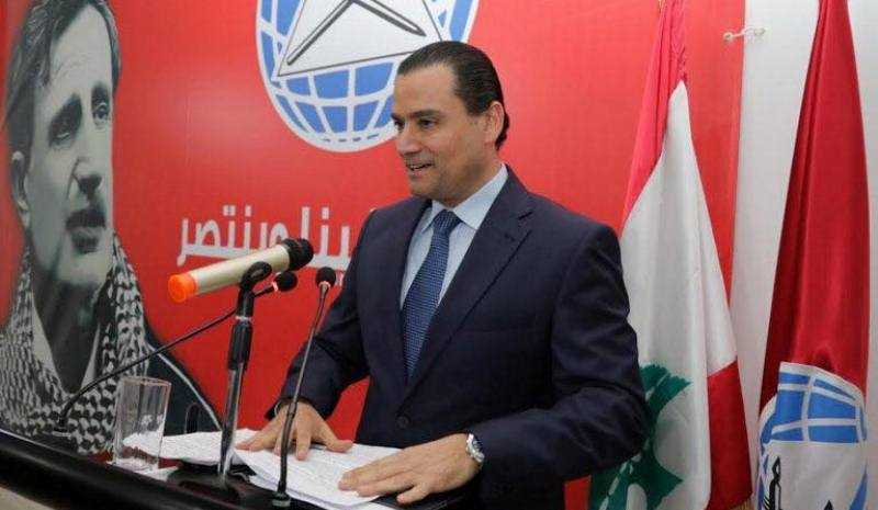 فيصل الصايغ: العديد من المؤسسات الحكومية تفتقد إلى أبسط شروط العمل