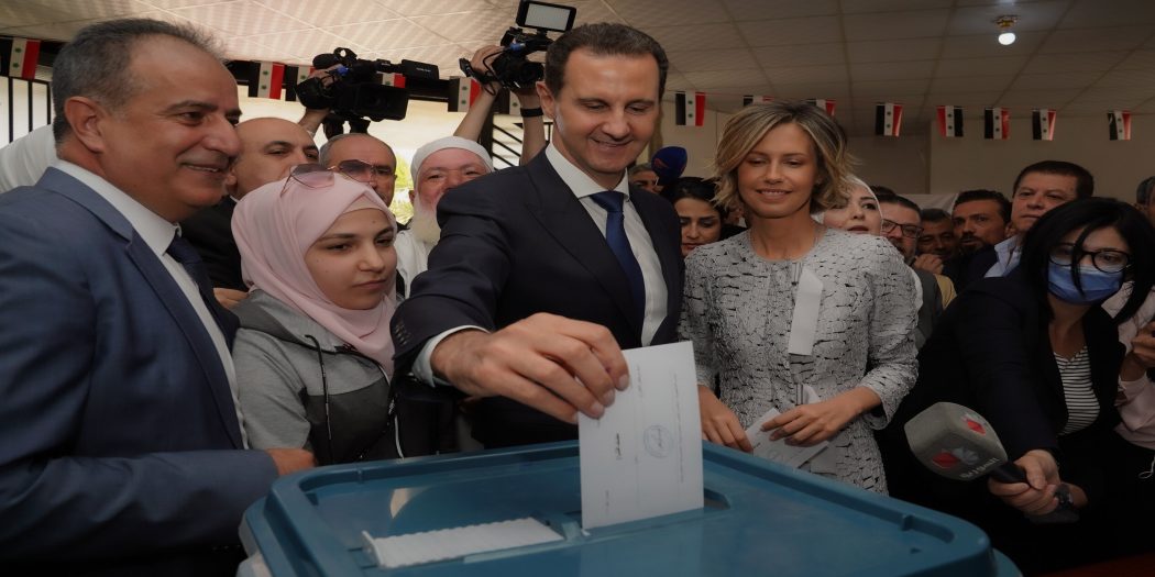 روبرت فورد: واشنطن لا تستطيع إزاحة الأسد والانتخابات فشل لسياستها