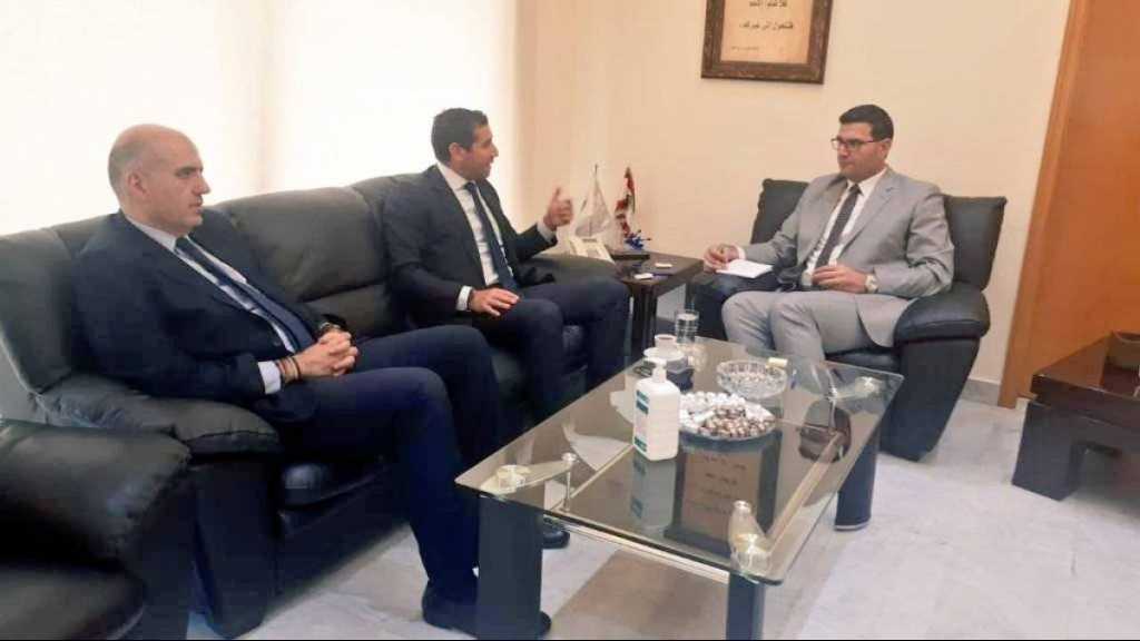 كيفية مساعدة مزارعي التفاح بين وزير الزراعة ومعلوف..