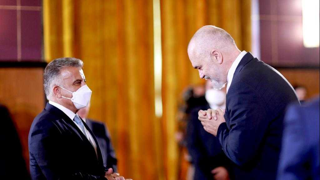 اللواء إبراهيم مكرّماً في ألبانيا: لا يجب أن نألو جهداً للتفاوض بهدف تحرير أي معتقل
