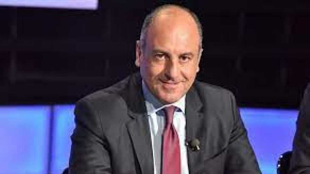 بعد المجلس .. بو عاصي شاهراً سلاحه في القصيبة