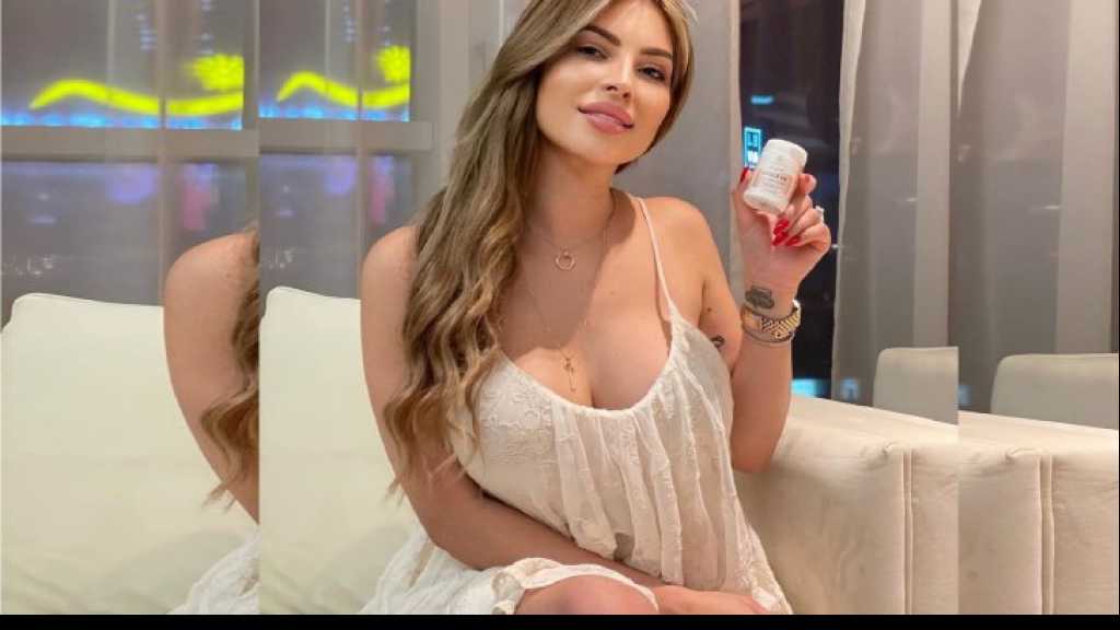 بفستان شفاف ومن دون بطانة.. مريم الدباغ تتصدر الترند بأجرأ إطلالة في أوسكار العرب