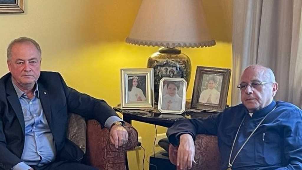 المطران درويش عرض الأوضاع مع السفير الروسي 