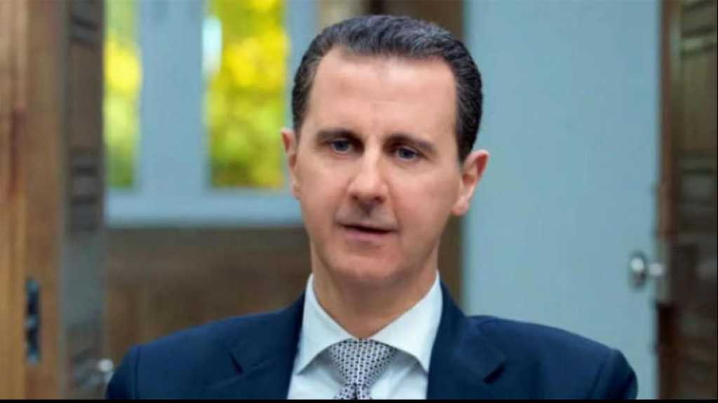 الأسد يطيح المفتي... ويلغي منصبه