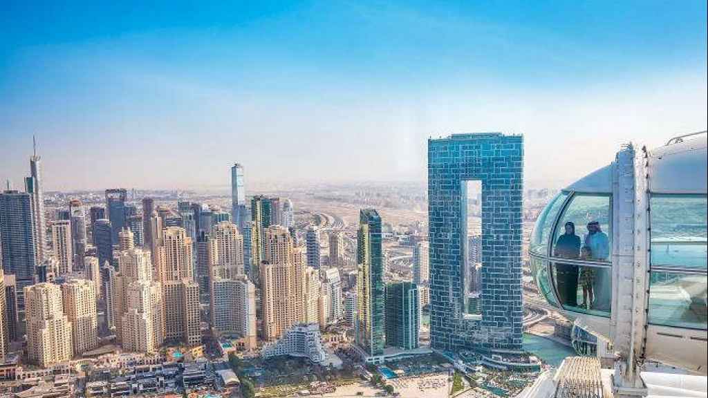 حكومة دبي أول حكومة 