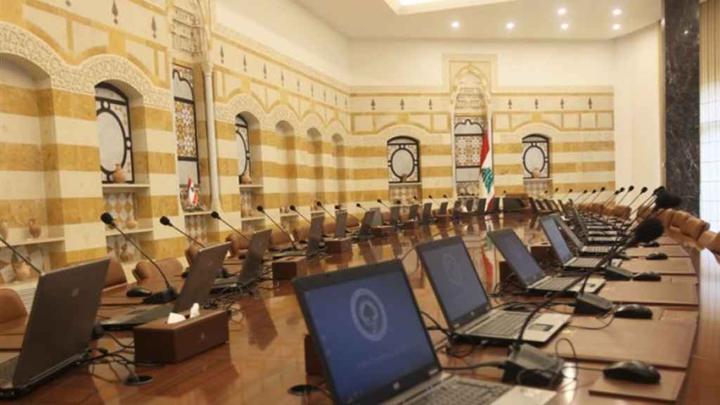 أكبرُ من أزمة حكومة