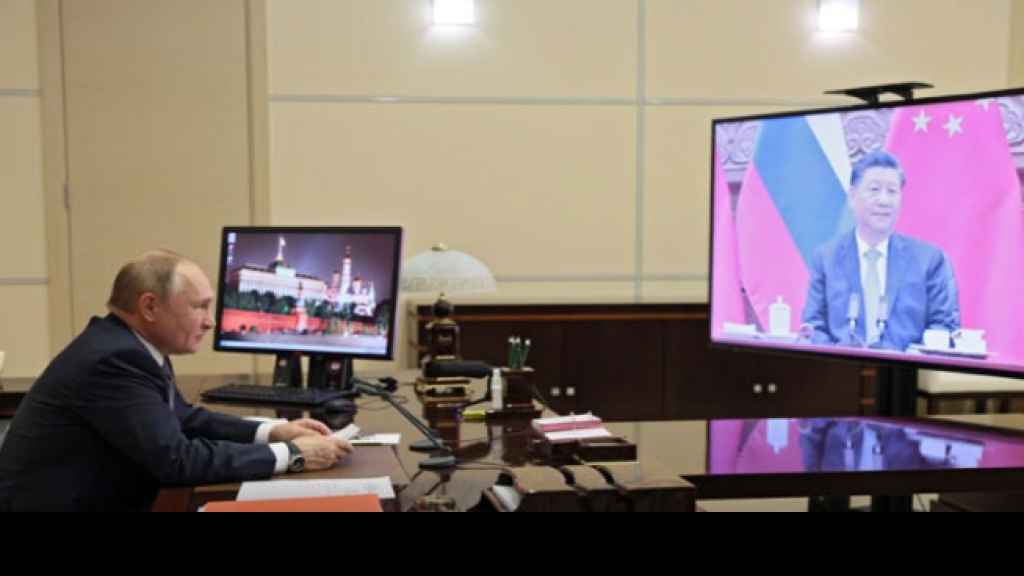 بوتين وجين بينغ يبحثان في اجتماع عبر الفيديو العلاقات الثنائية وملفات دولية