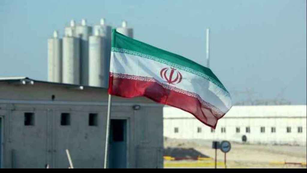 لوفيغارو: إسرائيل استسلمت على ما يبدو لترتيب بشأن الاتفاق النووي الإيراني