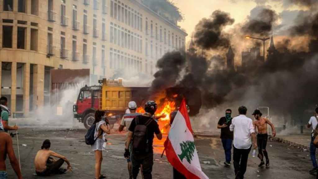 حوار الهروب إلى الأمام في مهبّ الإلغاء.. وتعطيل الحكومة ينفجر في الشارع