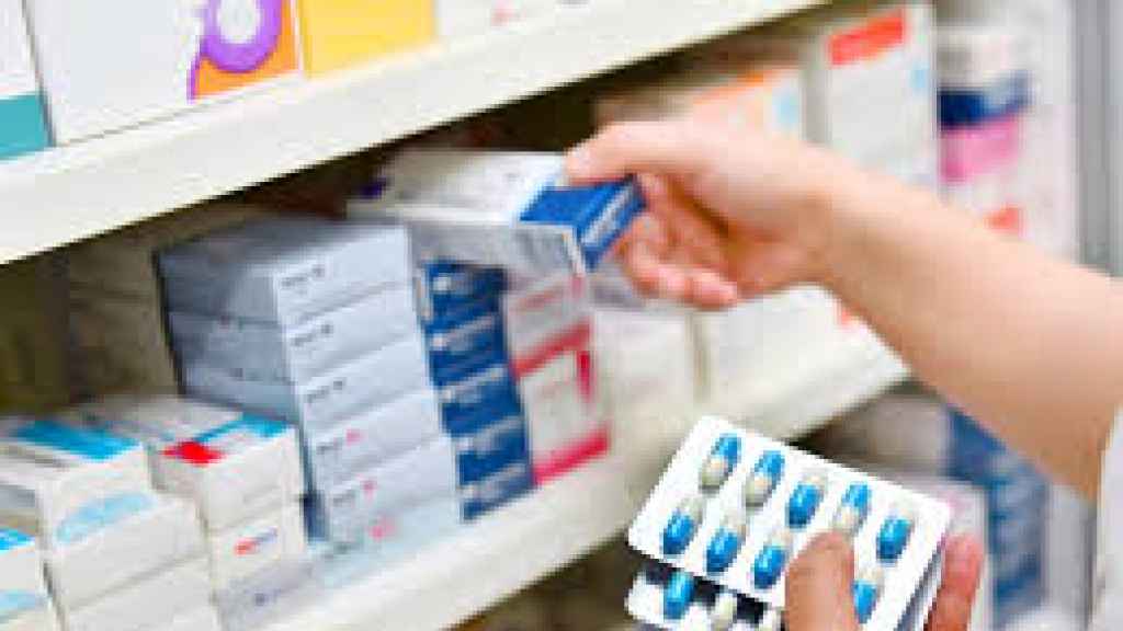  نقابة مستوردي الأدوية وأصحاب المستودعات: بدء وصول شحنات الأدوية تباعاً إلى لبنان