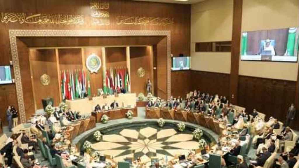 تريّث خليجي يمدّد للبنان فرصة 