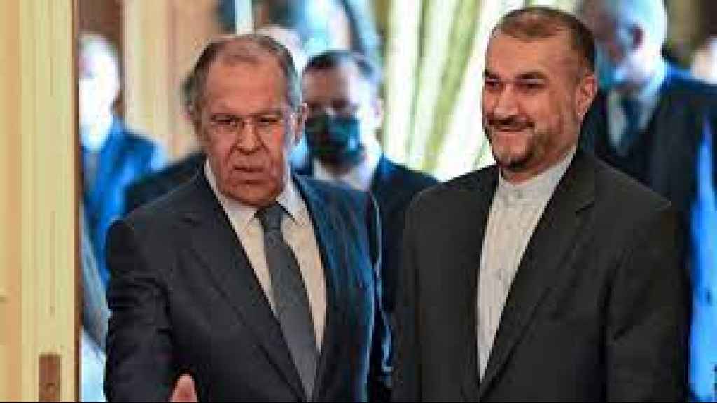 لافروف وعبد اللهيان يبحثان الأزمة الأوكرانية ومفاوضات فيينا