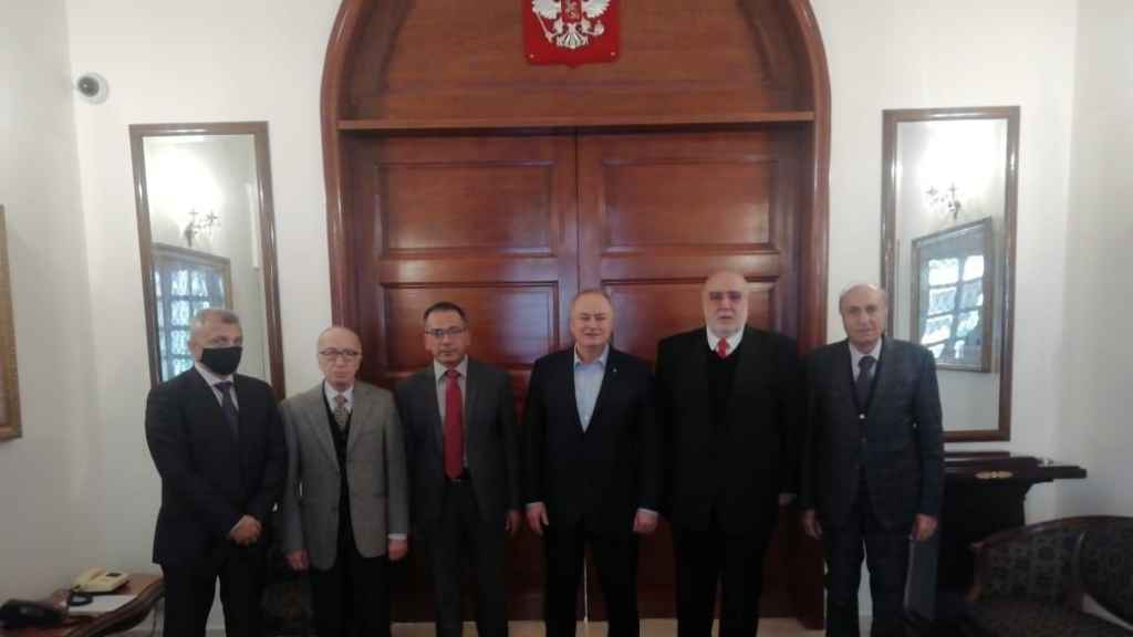 حمدان وهيئة “المرابطون” زاروا سفير روسيا: جميع اللبنانيين يشهدون للدور الإيجابي الدائم للأصدقاء الروس