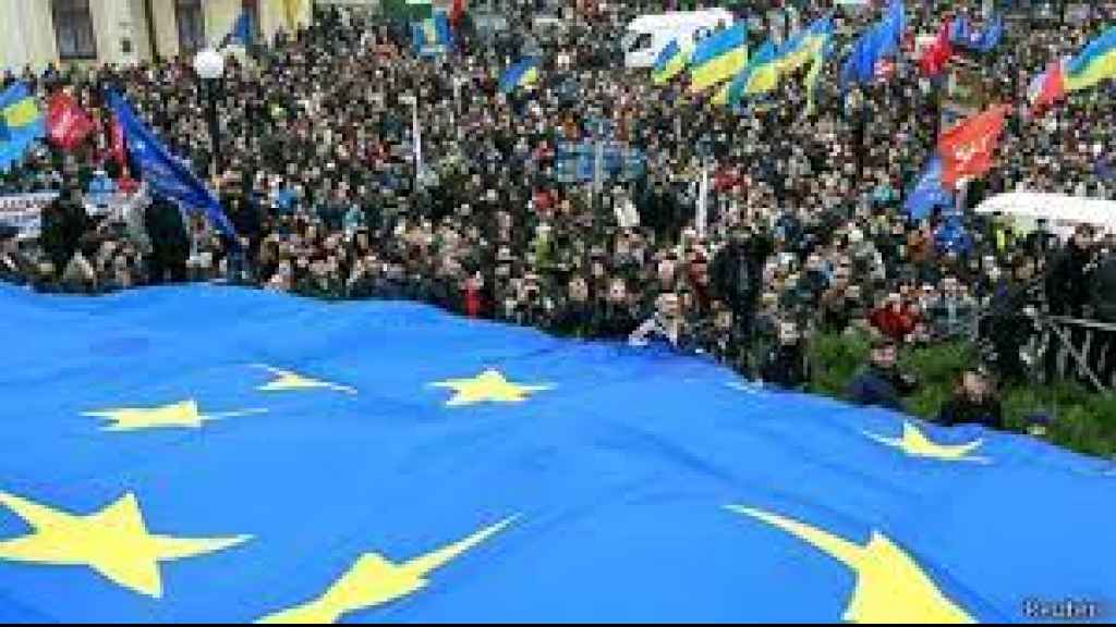 حشد أوروبي في كييف... ومفاوضات 