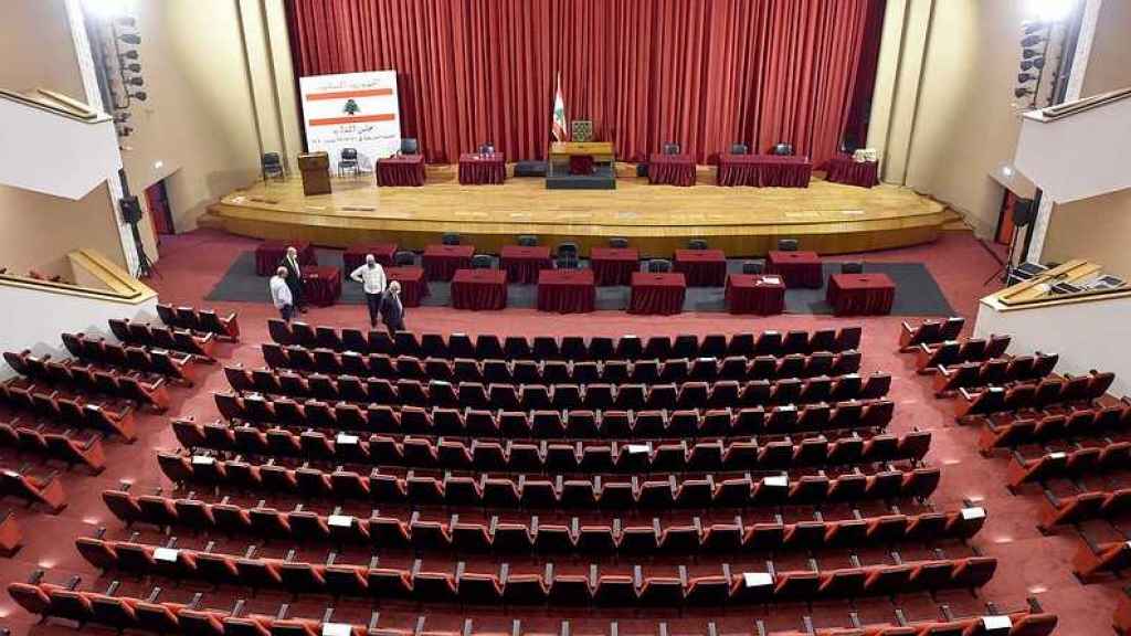 جلسة تشريعية بلا كابيتال كونترول... فهل تفرضه الحكومة على الوزراء ام تُسقطه؟