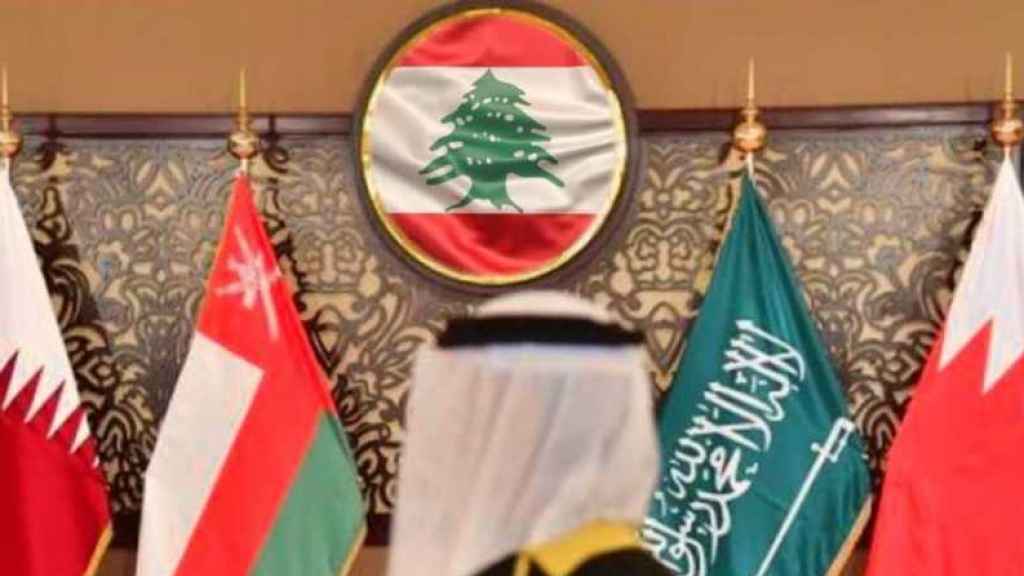 إنفرجت خليجياً وعاد السفراء.. خريطة طريق أمام الحكومة والفشل 