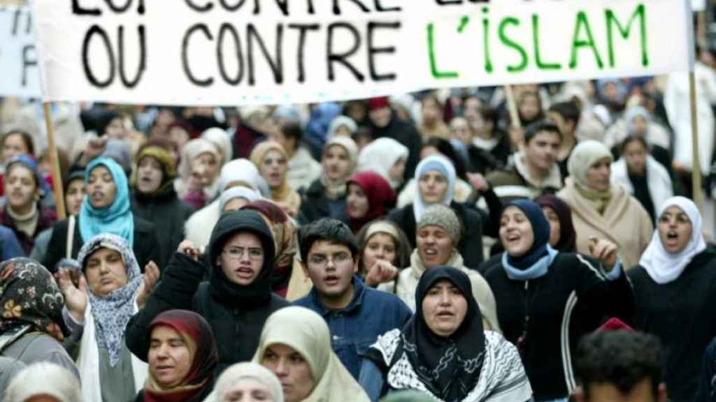 فرنسا: أصوات المسلمين تعود إلى واجهة المشهد الانتخابي