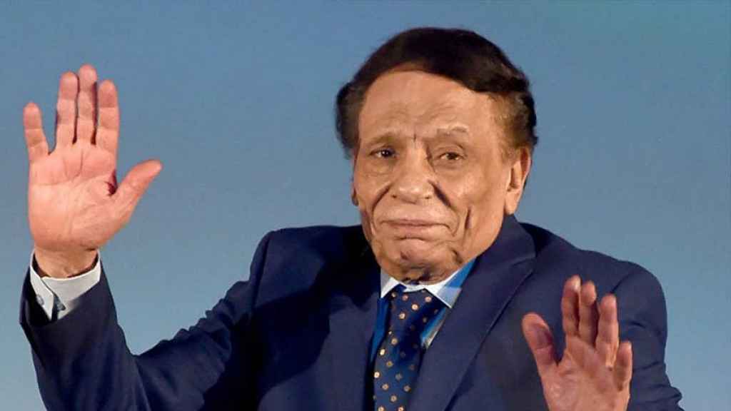 حريق قرب فيلا عادل إمام.. ماذا عن حالته؟