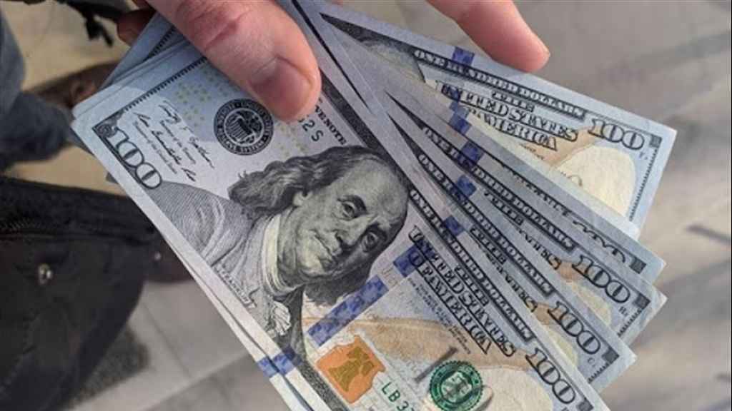 إرتفاع كبير و مستمر في سعر صرف الدولار في السوق السوداء الى 36.000 ليرة