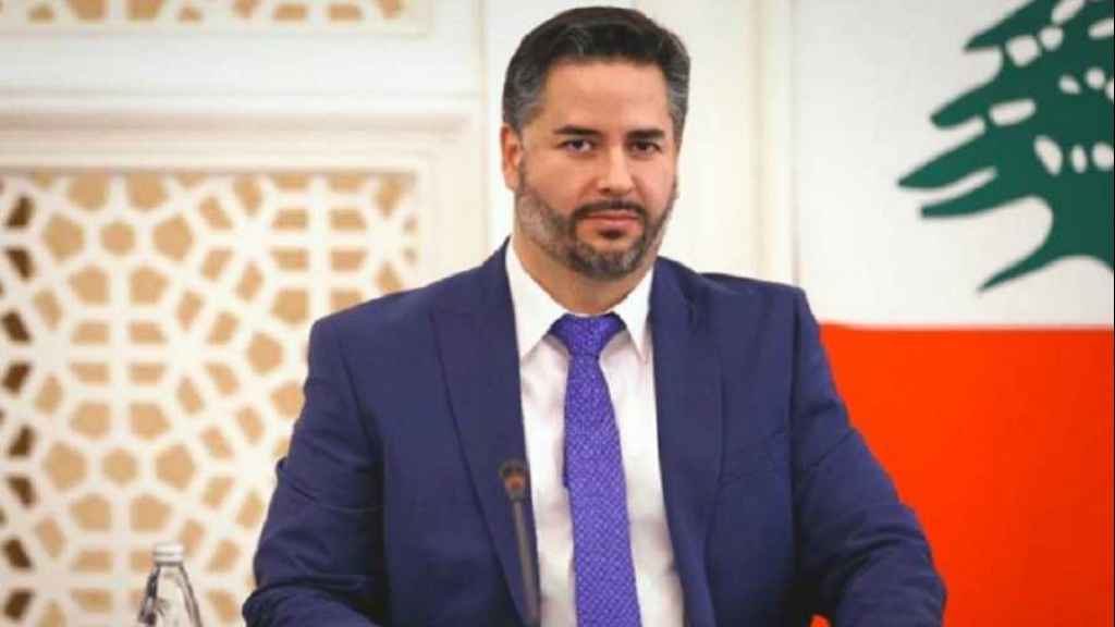 وزير الإقتصاد: ذاهبون إلى ارتفاع أكبر بالدولار