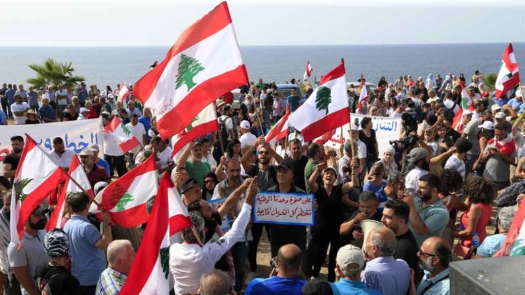 في وجه العدو... بلا مقاومة ولا فلسطين!