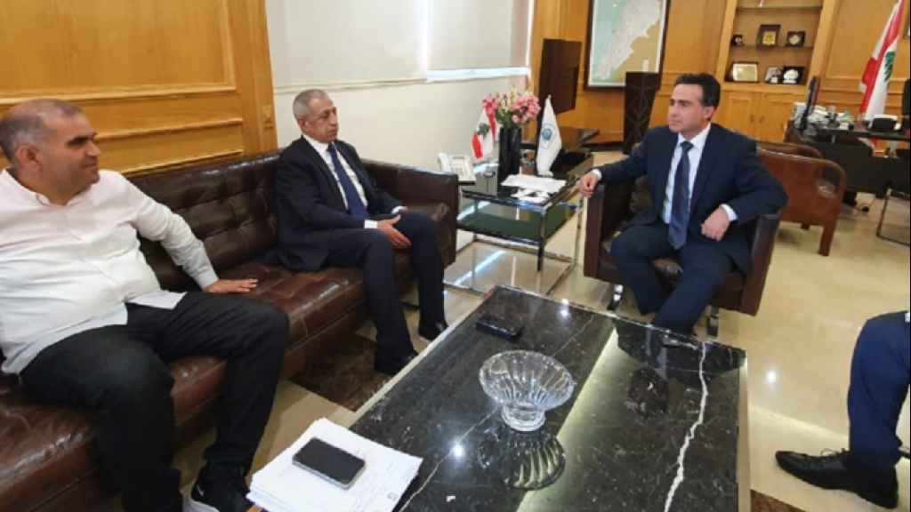 حمية: تفعيل المرفأ وإعادة إعماره ركنان أساسيان لا رجعة عنهما