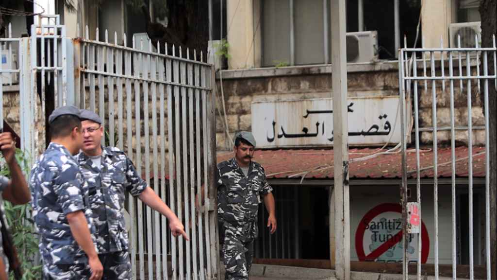 المساعدون القضائيون: الحضور إلى مراكز العمل ثلاثة أيام في الأسبوع