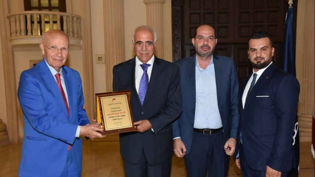 مراد خلال حفل تكريم نقيب المحررين وإعلاميين .. بكلمتكم الحرّة نسمع صوت فلسطين