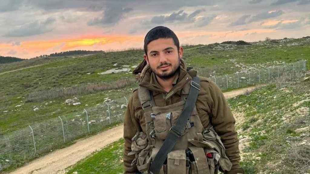 قناة عبرية: الجندي الذي قتل زميله أطلق 8 رصاصات تجاهه بشكل مباشر