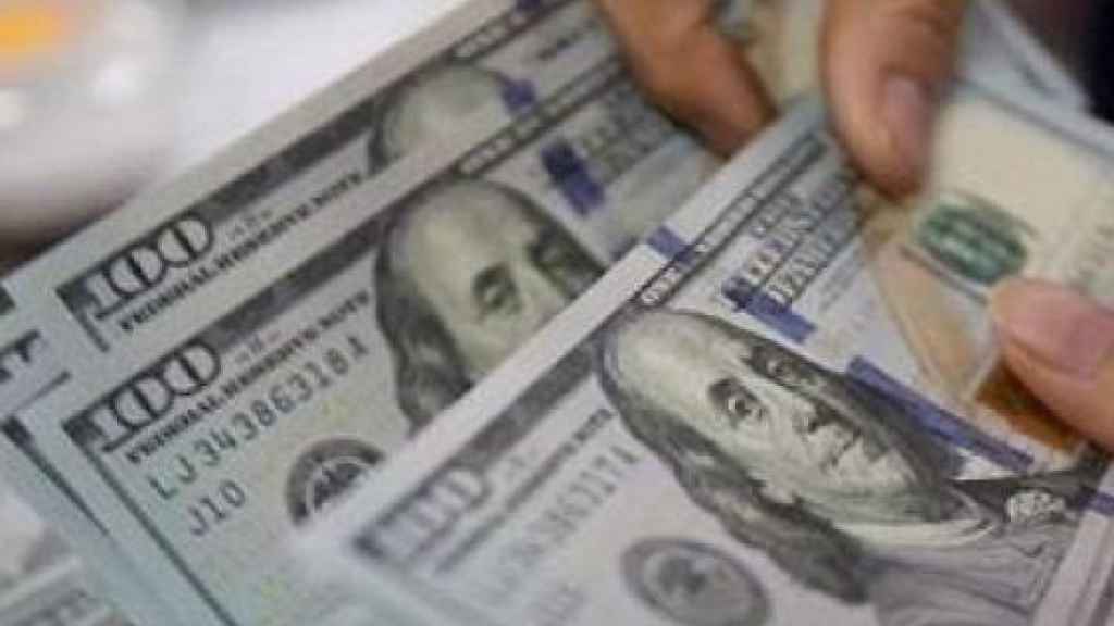 اليكم سعر دولار السوق السوداء صباح اليوم