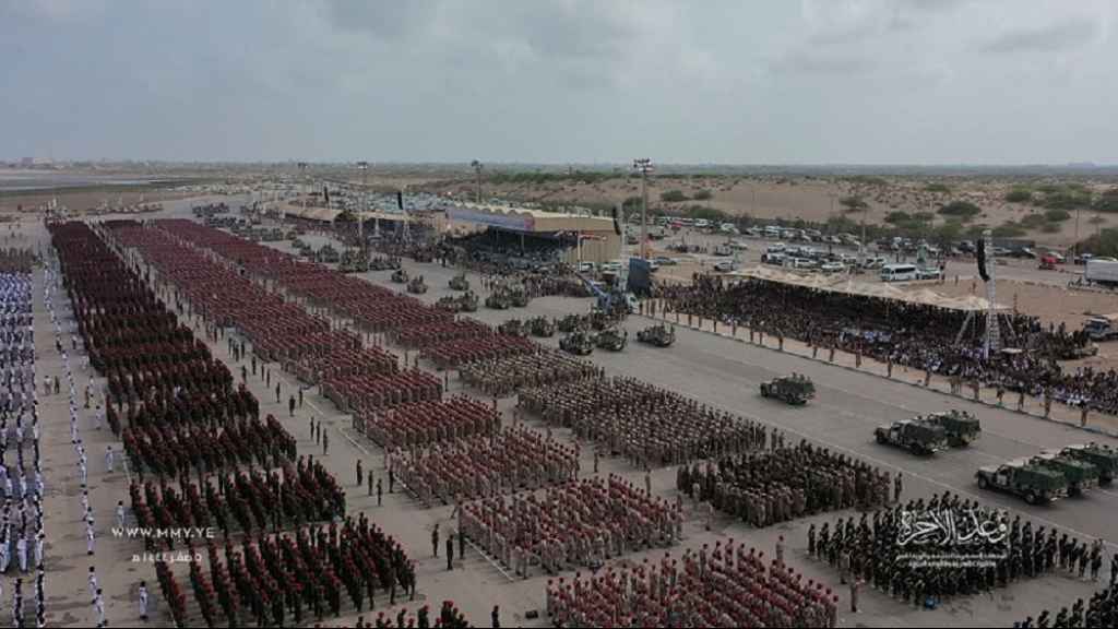 السيد الحوثي: كل مساعي الأعداء في تدمير قدراتنا باءت بالفشل.. وهدف العروض العسكرية طمأنة شعبنا العزيز وتقديم رسالة للأعداء