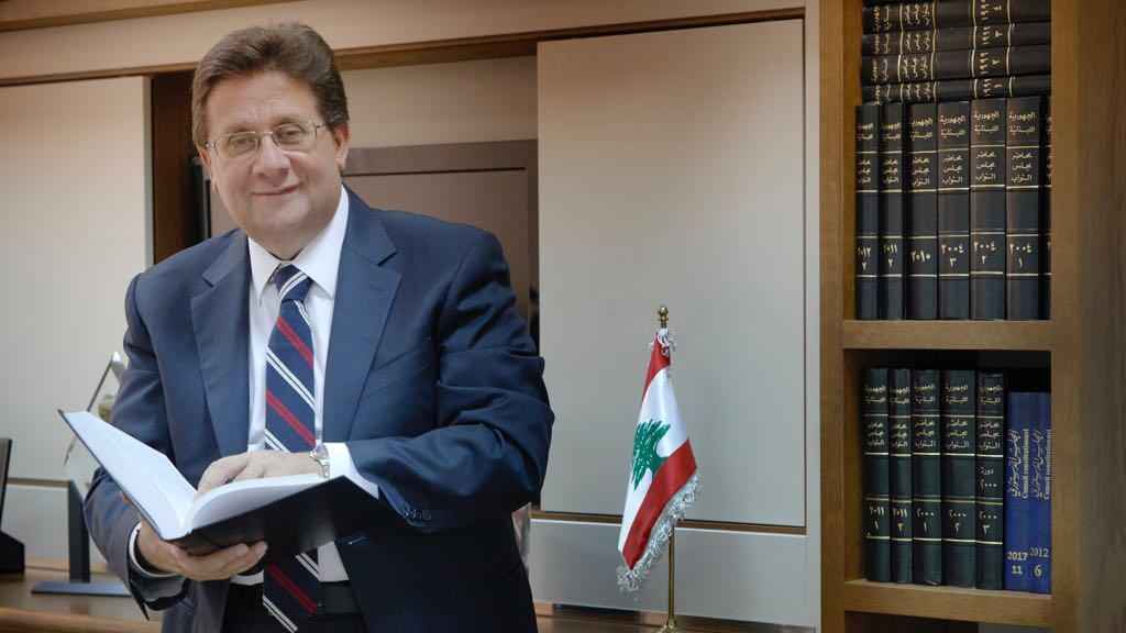 لقاء بين البطريرك الراعي والنائب كنعان في الديمان والبطريرك يستبقيه الى مأدبة الغداء