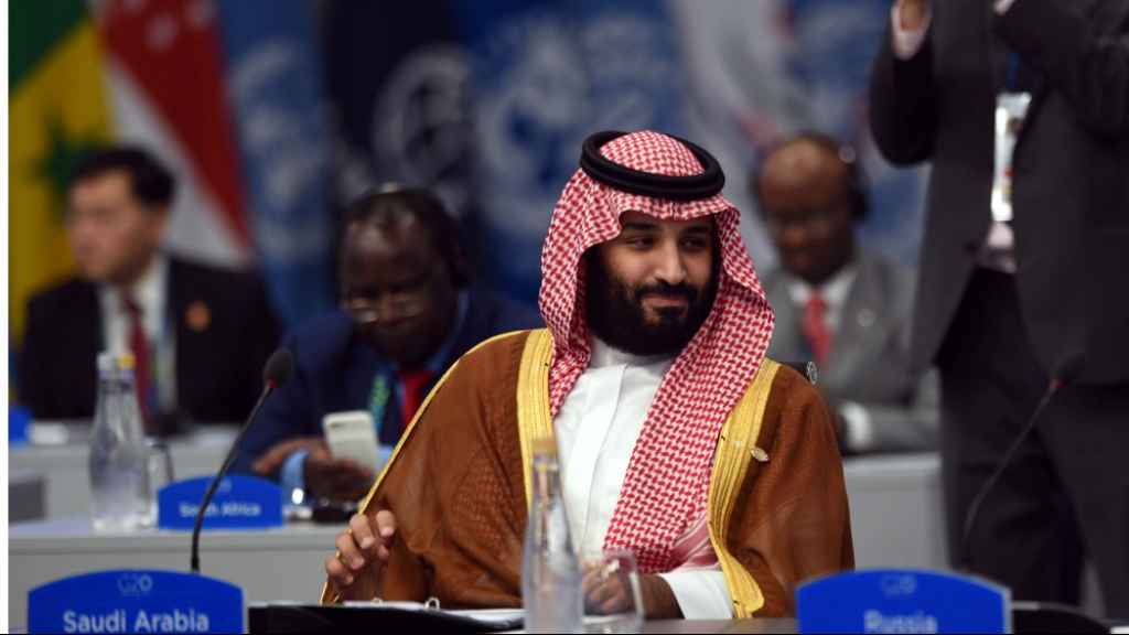 “كلنا أمن” تطبيق سعودي للإرشاد عن الناشطين المناهضين للسلطات.. المواطنون يستخدمونه للإبلاغ عن معارفهم!