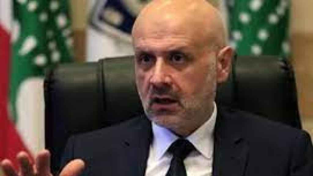 مولوي: نحن نحمي الاستقرار وليس المصارف