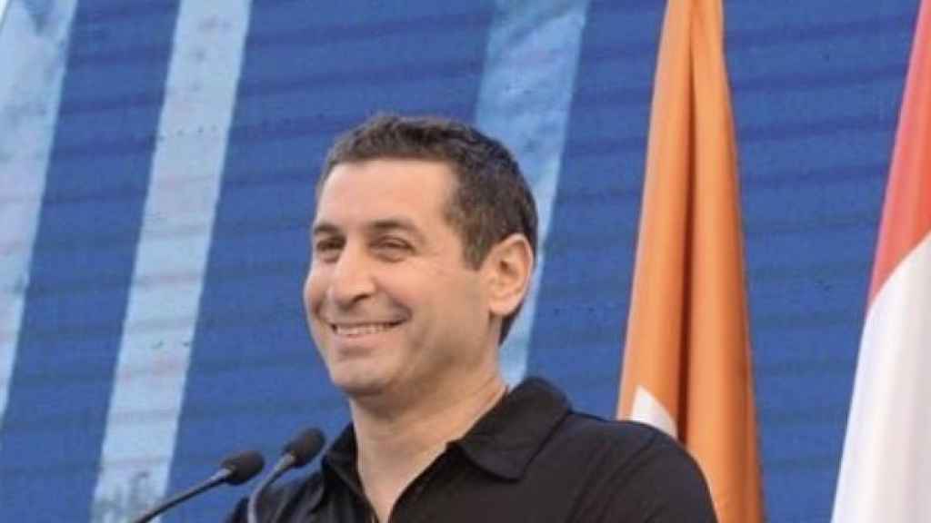 ادي معلوف منتقداً الازدواجية: غاده عون بلطجية استعراضية.. ويلّي اقتحموا المصارف بقوة السلاح ابطال؟!