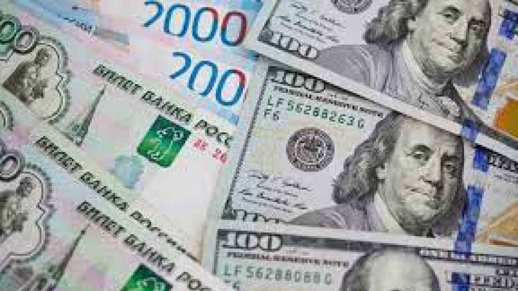 بعد اعلان بوتين تعبئة جزئية للجيش.. ارتفاع النفط والدولار وتراجع الأسهم الأوروبية والروبل