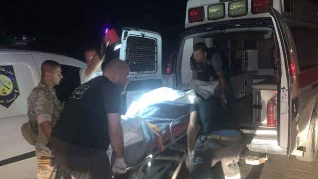 الدفاع المدني...نقل جثة شاب  إلى مستشفى الإيمان-عاليه.