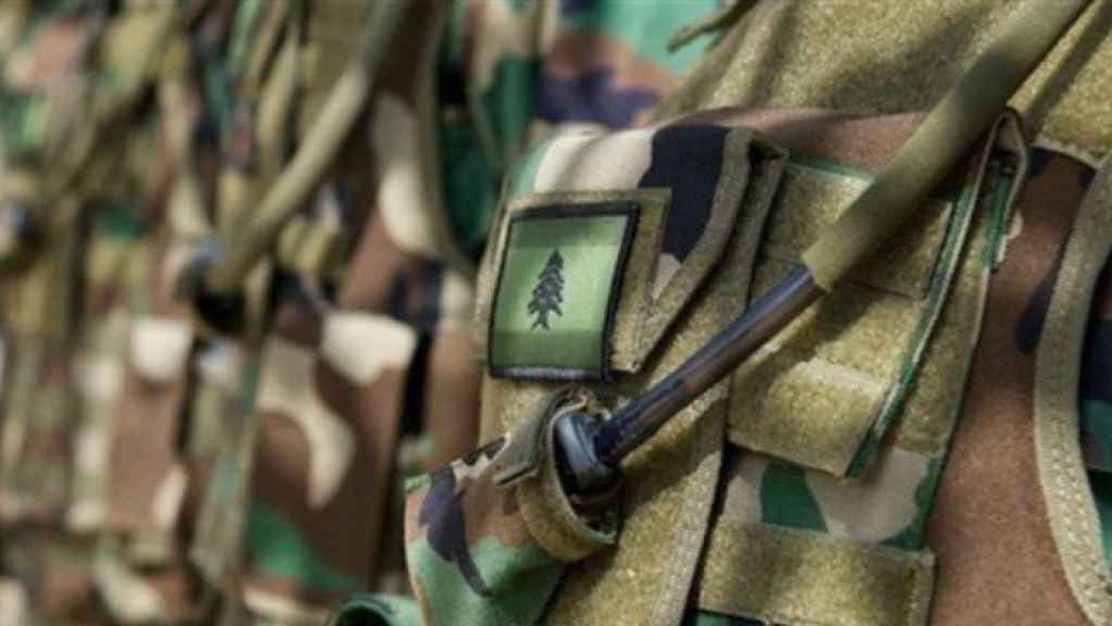 الجيش : توزيع إفادات على عسكريين من فوج المغاوير