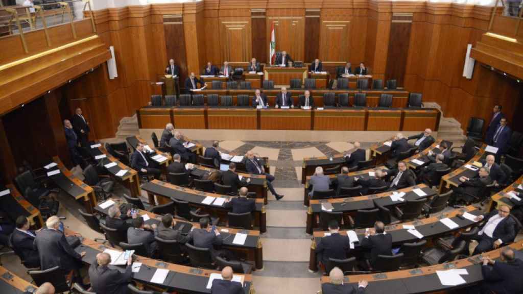 الخلافات وغياب التوافق يطيحان بتكتل التغييريين في لبنان