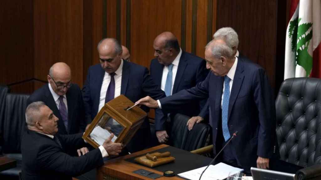 لبنان يخفق للمرة الثالثة في انتخاب رئيس للجمهورية