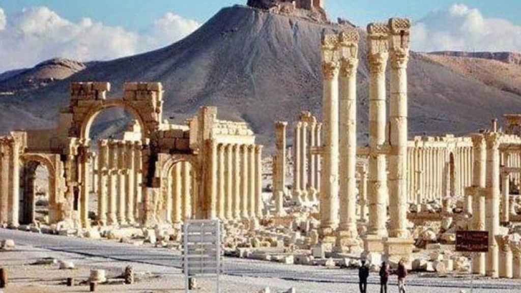 مقبرة جماعية قرب مسرح مدينة تدمر الأثرية