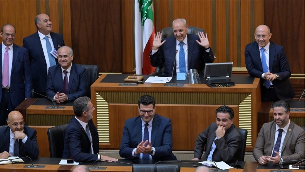 جلسة الخميس... توصيات لا أكثر