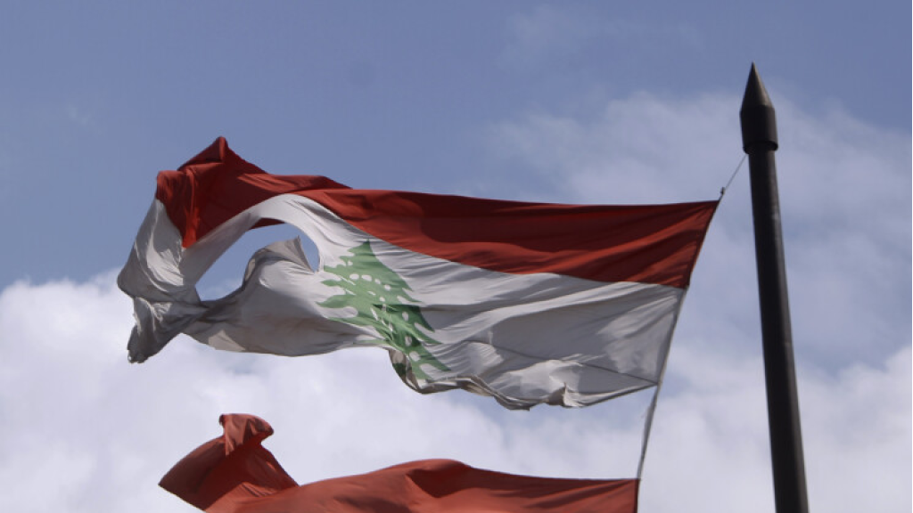 لبنان دخل 