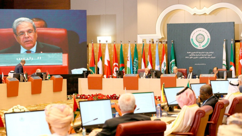 انطلاق القمة العربية وسط أجواء من الخلافات وتداعيات كورونا والأزمة الأوكرانية