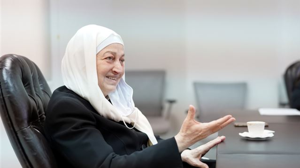 رسالة “حازمة” من بهية الحريري للبخاري