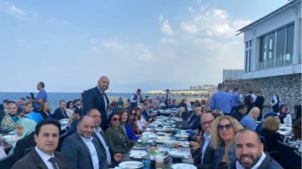 لقاء ضخم لمحامي بيروت وأصدقائها دعما للمرشحة ميسم يونس سكاف