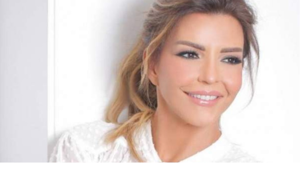 وزير تحرّش بها.. ريما نجيم ذهبت لتهنئته وهذا ما فعله معها!