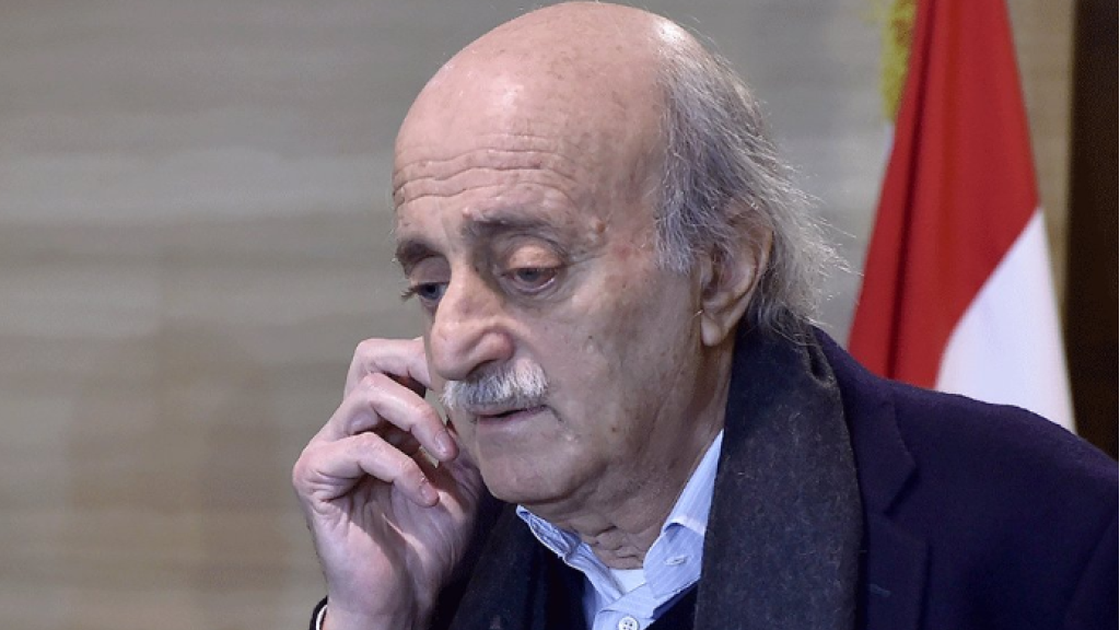 مع إنطلاقة “المونديال” تغريدةٌ لـ جنبلاط!